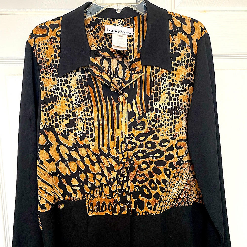 Lindsey Scott Black Animal Print Top size L